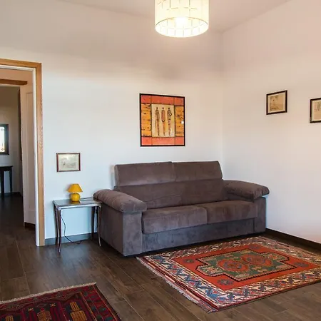 Al Colle Dei Principi Apartment *